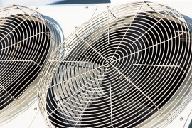 Een ventilatiesysteem regelt de temperatuur en zorgt voor de juiste luchtvochtigheid in een ruimte.© Bernd Krˆger - Fotolia